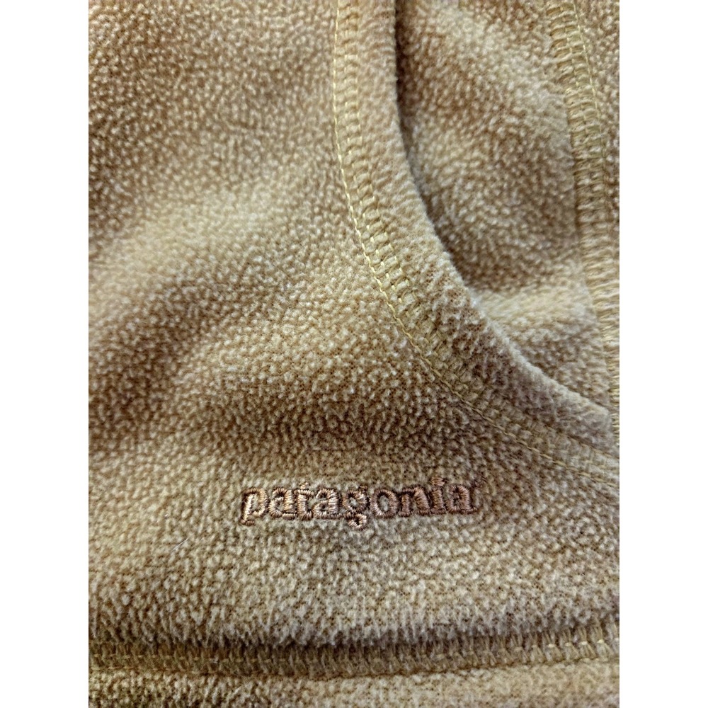 Patagonia Woman's Fleece Pullover Hoodie Camel Sz LARGE - Picture 4 of 4